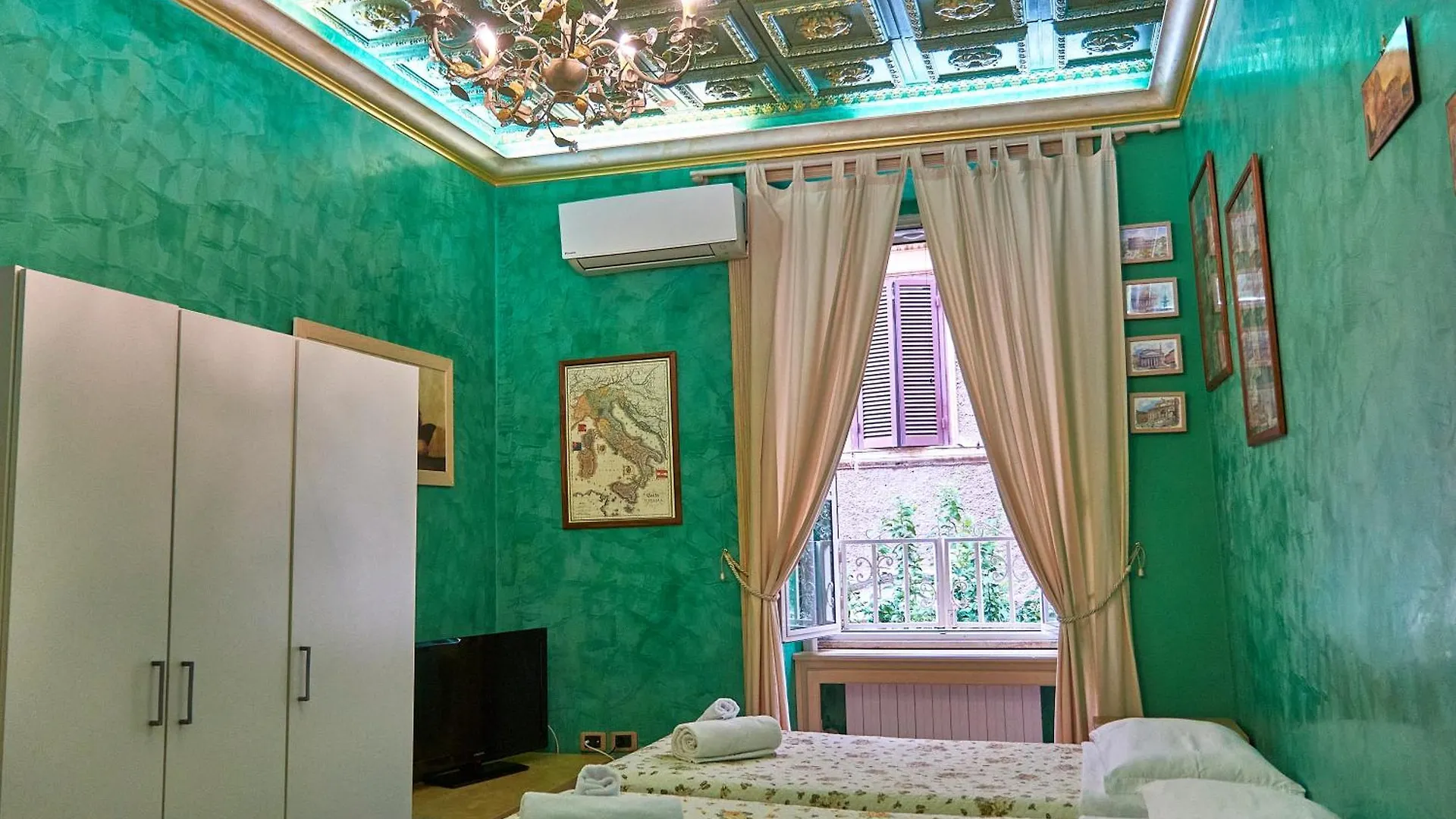 Vatican Flat Suite Rom 0*,  Italien